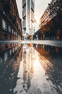 Rainy Weather Germany Drucke: Reflection of the Commerzbank skyscraper or Commerzbank Tower at rain