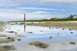 Scandinavian Lighthouses Europe Drucke: Reflection of lighthouse of Andenes
