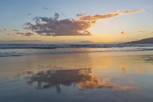 Evening Light On The Shore Drucke: Reflection, sunset over the sea