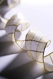 Festive Holiday Celebration Image Drucke: Ribbon on white background with shadow