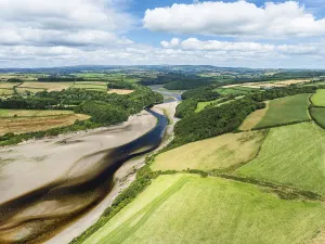 Plymouth Drucke: Fluss Emme und Red Cove aus der Luft gesehen