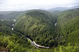 No People River View Drucke: River Loop Map of Africa, Wilderness