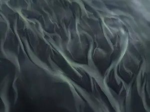 Uninhabited Marshland Landscape Drucke: River, river course, river delta