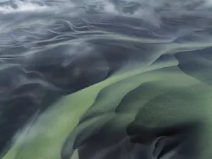 Drucke von Fluss, Flusslauf, Flussdelta, Luftbildansicht, Sedimente, Strukturen, Südisländisch-Island Luftaufnahme Drucke: Fluss, Fließgewässerlauf, Flussdelta