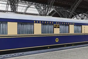 Central European Transportation Hub Drucke: Riveted iron framework in the main railway station