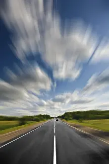 Long Distance Traffic Shot Drucke: Road and speed