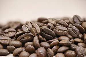 Hot Beverage Ingredients Drucke: Roasted coffee beans