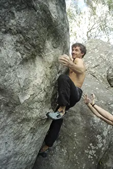 Teamwork In Sport Drucke: Rock climbing - support