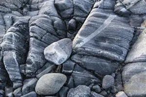 Scandinavian Rocky Coastline Drucke: Rock structures on the coast, Soroya