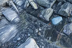 Finnmark County Landscape Photo Drucke: Rock structures on the coast, Soroya