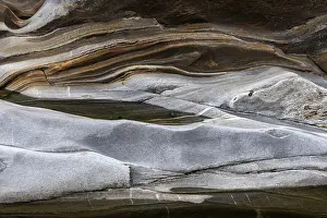 Verzasca River Switzerland Drucke: Rocks, rock structures, Verzasca River
