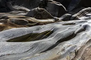 Verzasca River Switzerland Drucke: Rocks, rock structures, Verzasca River