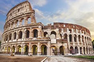 UNESCO World Heritage Site Rome Drucke: Roman Coliseum under the clouds
