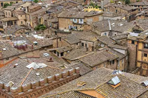 Siena Rooftops Drucke: Above the rooftops in the historic centre of Siena