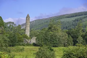 Europe Mountainous Landscape Photography Drucke: Round tower surrounded by forest