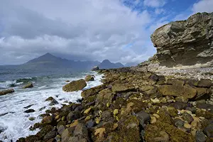 Northern Europe Coastal Scenes Drucke: Rugged coastal landscape with dramatic waves