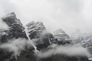 Canadian Rockies Photography Drucke: Rugged mountains, rock faces covered with clouds