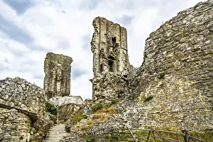 Drucke von Ruinen von Corfe Castle, Wareham, Dorset, England, Vereinigtes Königreich Wareham Drucke: Ruinen von Corfe Castle, Wareham