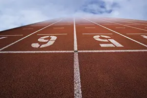 Symbolic Running Image Drucke: Running track, clouds