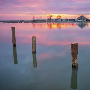 Southern Germany Landscape Photography Drucke: Rust am See Sunrise in the bay