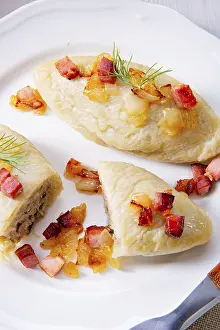 Drucke von Rustic Cepelinai, eine Spezialität der litauischen und polnischen Küche Litauen Drucke: Rustic Cepelinai, eine Spezialität der litauischen und polnischen Küche.