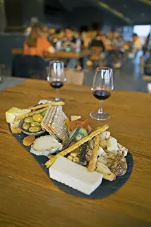 Country Style Appetizers Drucke: Rustic starter platter, Turkey