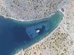 Sailing Catamaran Greece Drucke: Sailing catamaran from obel Levitha