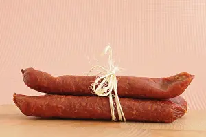 Meat Products Studio Shot Drucke: Two salami tied together