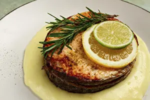 Fried Salmon Drucke: Salmon steak, fried, mashed potatoes