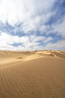 Arid Desert Region Scenery Drucke: Sand dunes with wave patterns, dune sea