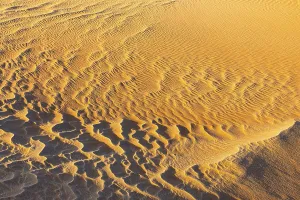 Arabian Peninsula Sand Structure Drucke: Sand structure formed by the wind