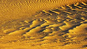 Wind Shaped Sand Formations Drucke: Sand structure formed by the wind
