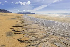 Northern Europe Beach Scene Drucke: Sand structure with ripple at low tide