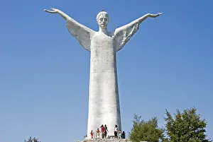 Drucke von Denkmal des Heiligen von Martea, Basilicata, Süditalien Verwandte Bilder Drucke: Statue des Heiligen der Martea, Basilicata