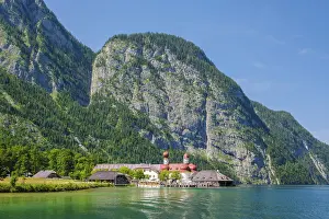 Bavarian Alps Landscape Drucke: Scenic view of St