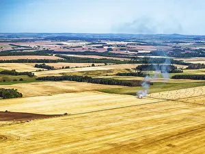 Drone Photography UK Countryside Drucke: Scottish fields over Waterloo Monument from a drone