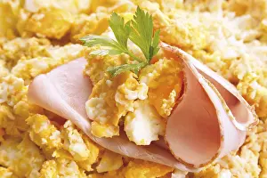 Egg Nutrition Facts Drucke: Scrambled egg with ham
