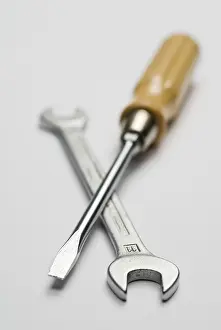 Empty Workshop Space Drucke: Screwdriver and wrench