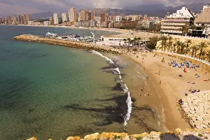 Deserted Spanish Beach Drucke: Seafront, beach, port, Benidorm