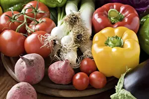 Fresh Produce Drucke: A selection of fresh organic vegetables