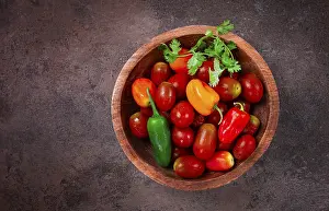 Colorful Salad Ingredients Drucke: Set, cherry tomatoes, with colored peppers