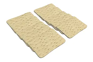 White Isolated Studio Photography Drucke: Set of rectangular wheat crackers