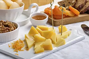 Cheese Platter Drucke: Set of various appetizers for wine