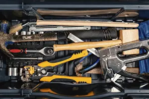 Industrial Workshop Drucke: Set of working tools in tool box