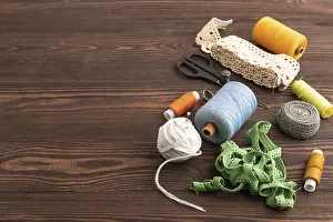 Handicraft Supplies Drucke: Sewing accessories: scissors, thread
