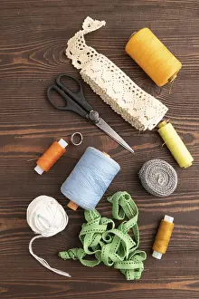 Handicraft Industry Supplies Drucke: Sewing accessories: scissors, thread