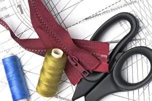 Handicraft Detail View Drucke: Sewing pattern with sew instrument close up