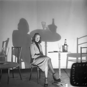 Old Fashioned Photography Drucke: Shadow in photography