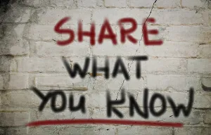 Deserted Village Drucke: Share What You Know Concept