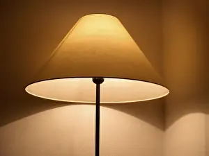Indoor Decoration Ideas Drucke: Shining lamp in interior